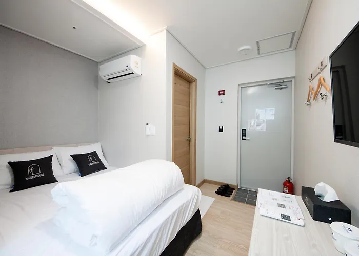 Guest house K-guesthouse Premium Nampo 1