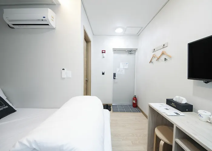 K-guesthouse Premium Nampo 1 3*