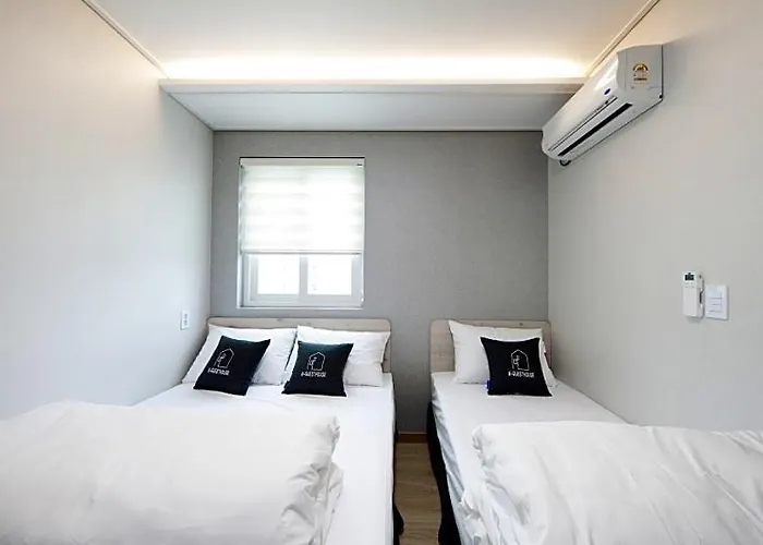 K-guesthouse Premium Nampo 1