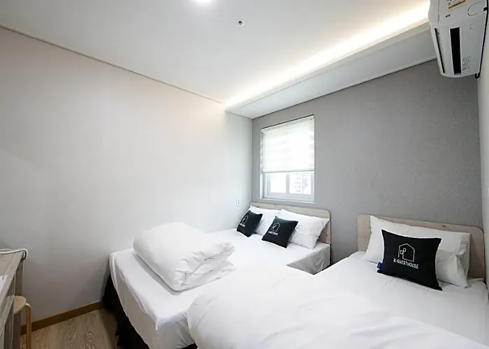 Guest house K-guesthouse Premium Nampo 1 3*