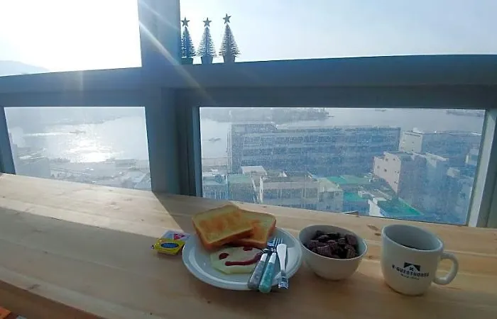 K-guesthouse Premium Nampo 1 3* Busan